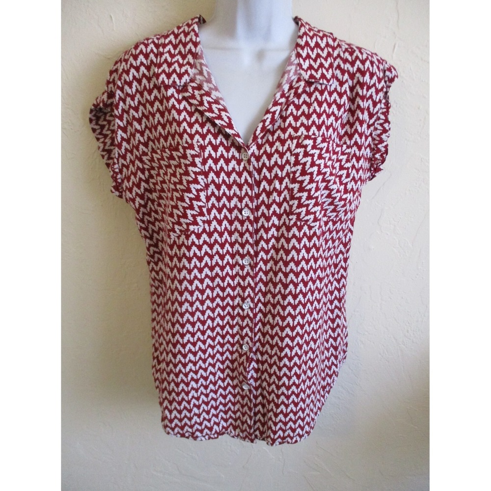 Jach's Girlfriend Shirt Size Medium Red & White Print Top